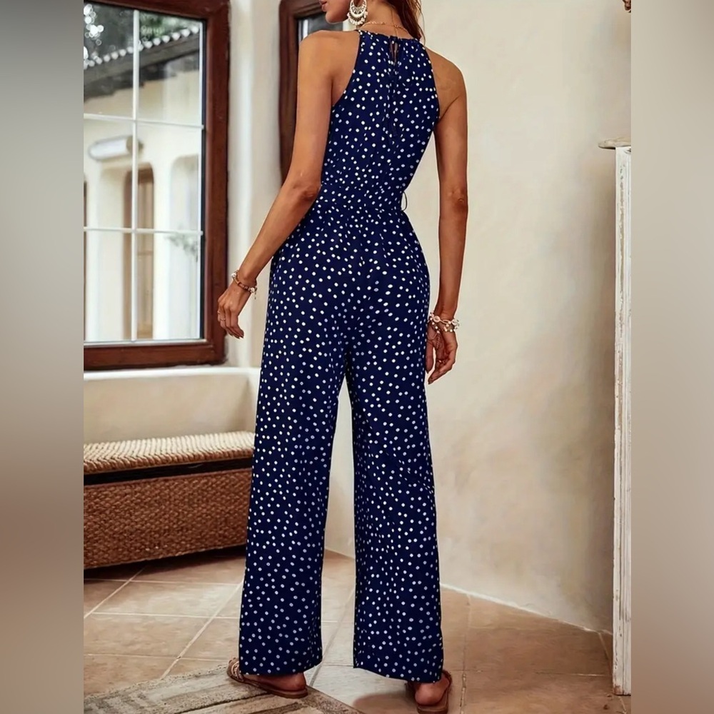 Elegant Geometric Halter Neck Culottes Wide Leg Jumpsuit, Versatile Sleeveless - Picture 3 of 5